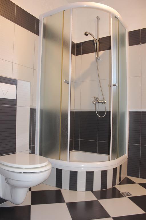 אומיס Apartments Bluesun מראה חיצוני תמונה